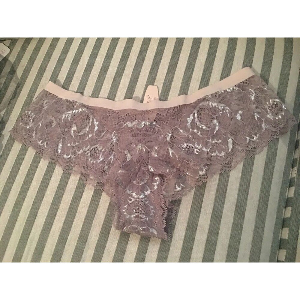 New Rare Victoria’s Secret Sheer Floral Lace Metallic Panty Size Small